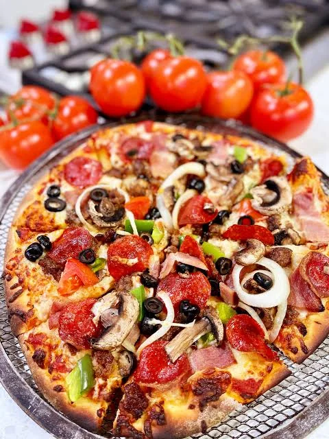 All Seasoned Pizza